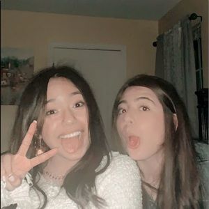 Meet your Posher, Ximena